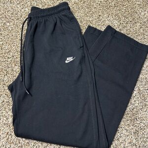 Men's Nike Black Knit Open-Hem Sweatpants Size: M